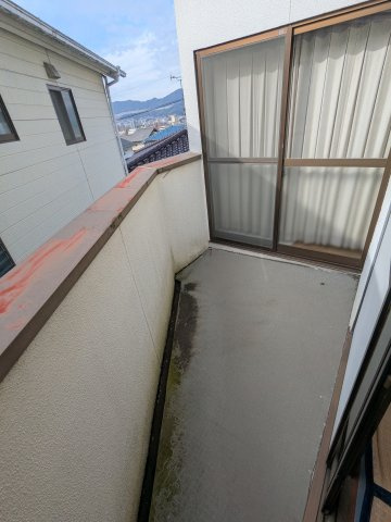 広島市東区戸坂山根３丁目　中古一戸建てのバルコニー