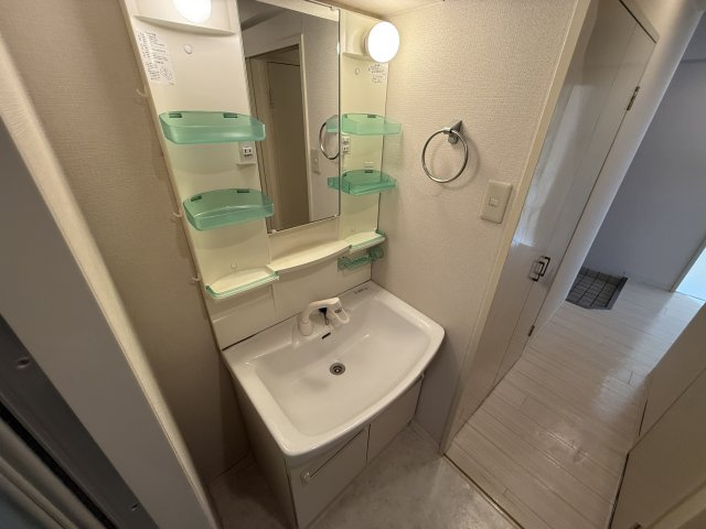 ケントマンションの独立洗面台