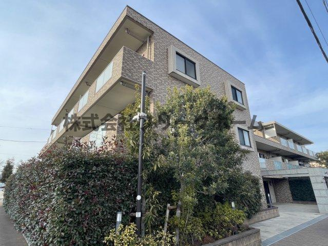 武蔵野市西久保１丁目の賃貸マンションの外観