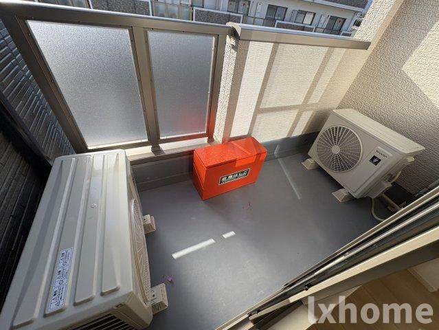 ソレイユ茨木のバルコニー