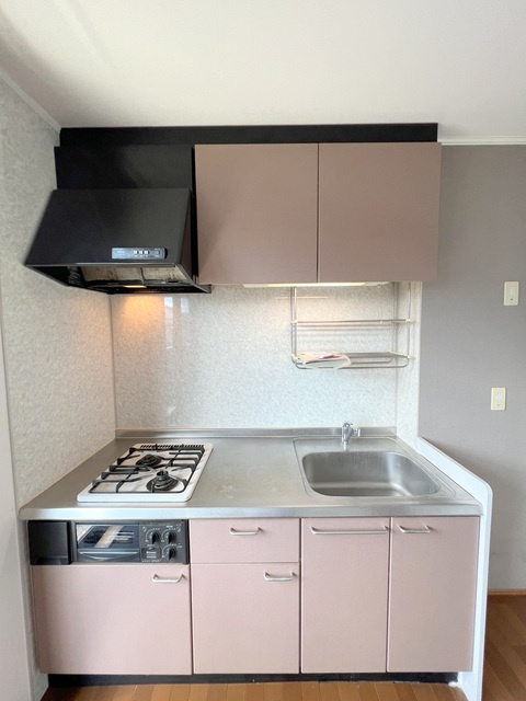 ラ　メールのキッチン|★ガス２口システムキッチン★