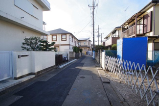 【前面道路含む現地写真】 | 令和８年１月１５日撮影　建築中