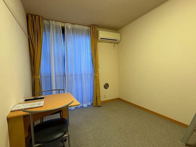 【居間・リビング】 | レオパレス心 | ゆったり過ごせる居間です