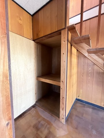 宮地町貸家の内装