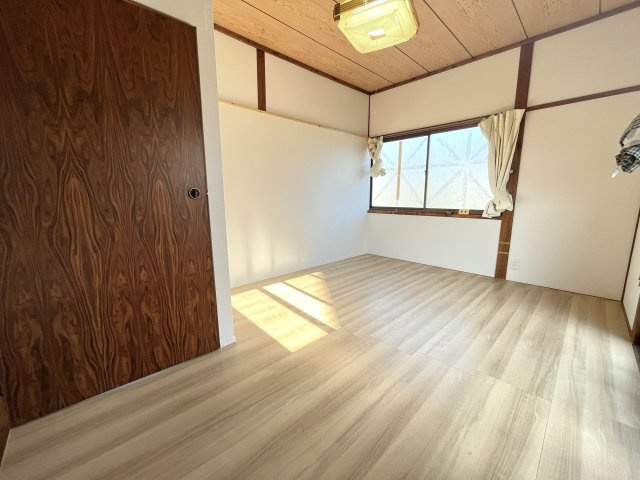 宮地町貸家の内装