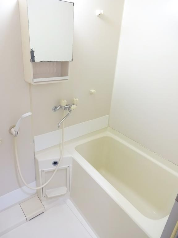 ジョリエ大野原の浴室|洗面台付きです！