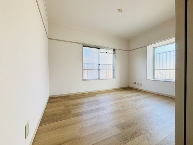 観世ハイツの居間・リビング