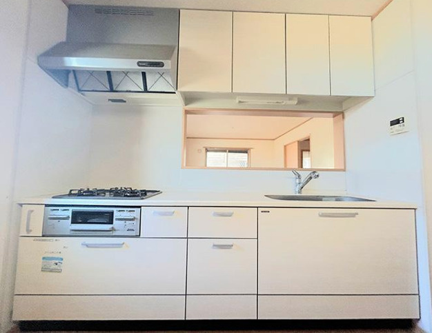 中古/新座市畑中３丁目のキッチン|LDKを見渡せるカウンターキッチンです