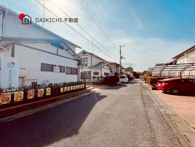 【前面道路含む現地写真】 | 比企郡川島町八幡4丁目　中古戸建