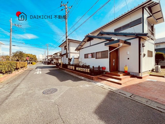 【前面道路含む現地写真】 | 比企郡川島町八幡4丁目　中古戸建