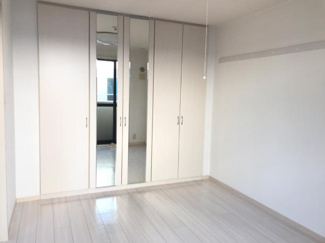 【内装】 | セレーヌ泉 | 洋室