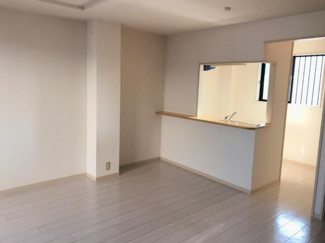 【居間・リビング】 | セレーヌ泉 | リビング