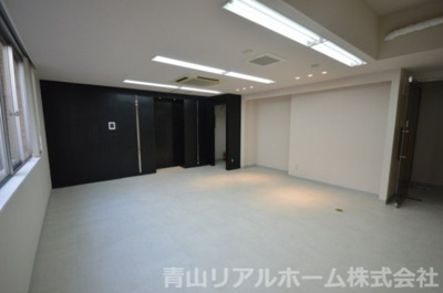 【独立洗面台】 | 松濤サン・エルサ