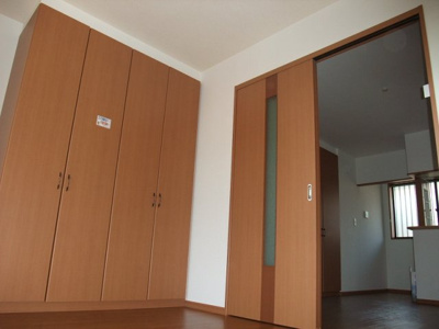 【内装】 | ソレアード・メゾンＢ | 洋室