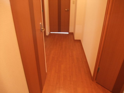 【内装】 | ソレアード・メゾンＢ | 廊下