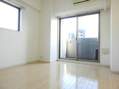 【居間・リビング】 | レオンコンフォート本町東