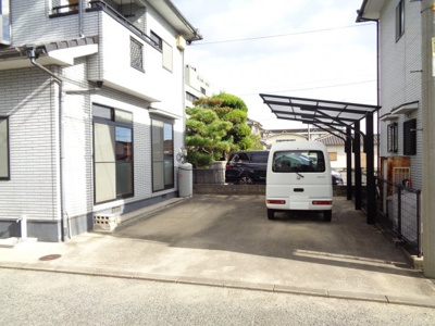 【駐車場】 | 南蔵王ハイツ | カーポート付　※写真はイメージです