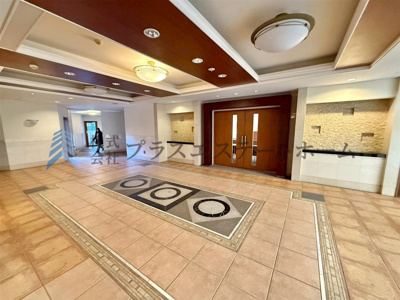 【その他】 | プレサンス神戸和田岬ステーションフロント | 豪華なエントランス♪多目的ルームも完備されています♪