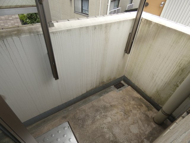 【バルコニー】