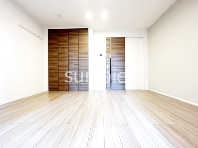 ドムスクラルス大宮桜木町の寝室|きれいなフローリング！