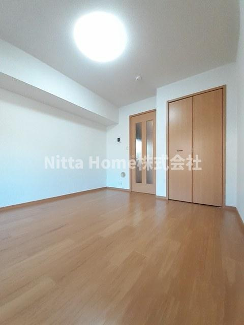 メゾンカンタービレの居間・リビング|こちらのお部屋は7.1帖です◎