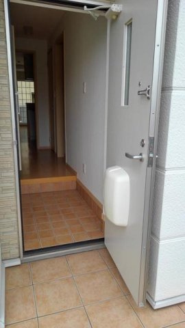 エターナルコート　Ａの玄関