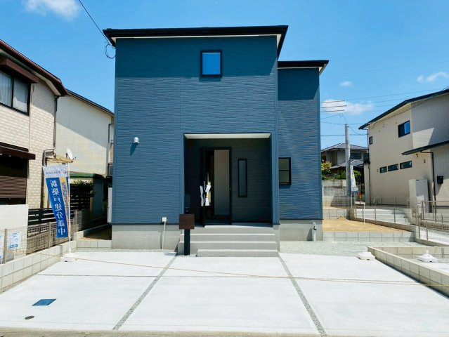 リーブルガーデン／東区榎町第六／１号棟の駐車場