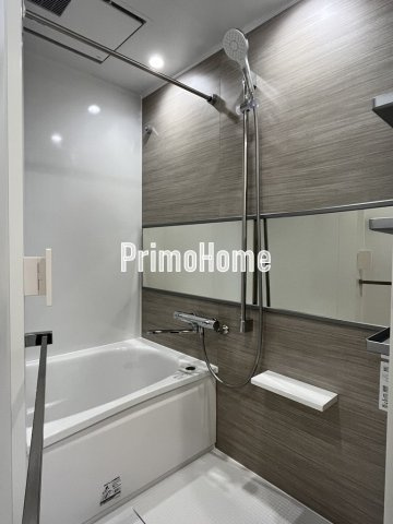 レジディア秋葉原の浴室