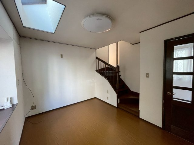 高槻市真上町戸建