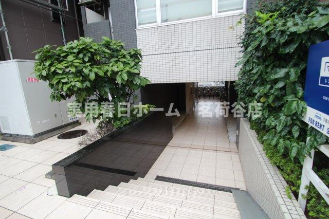 【エントランス】