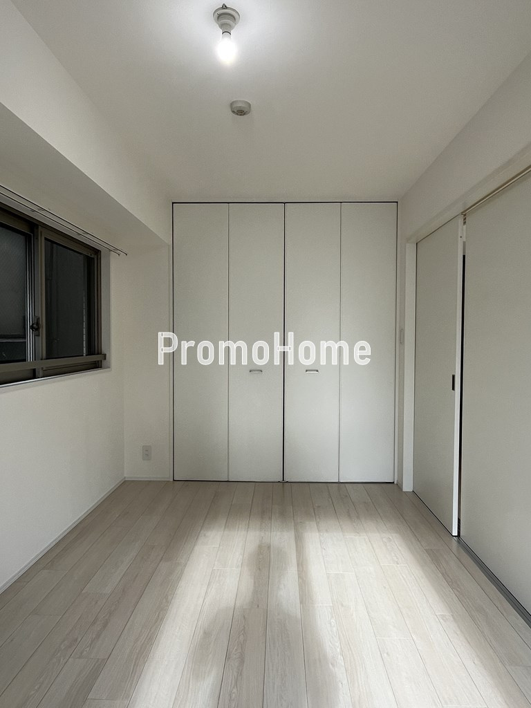 レジディア秋葉原の寝室