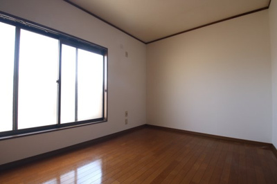 【洋室】 | 若松町西３丁目貸家
