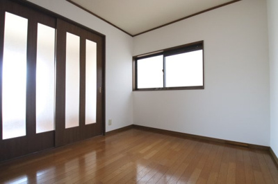 【洋室】 | 若松町西３丁目貸家