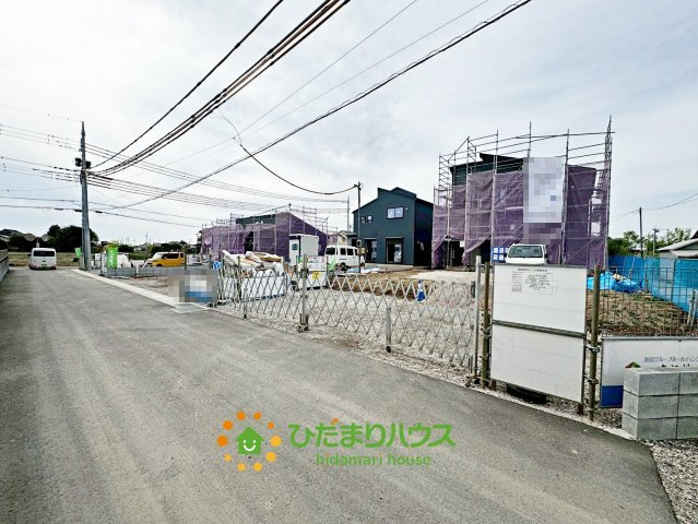 加須市多門寺　新築一戸建て　05　リーブルガーデンの前面道路含む現地写真|2026/4/18　撮影