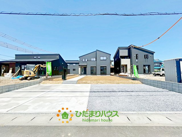 加須市多門寺　新築一戸建て　05　リーブルガーデンの駐車場
