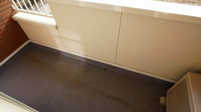 アレスト・イーグルB棟のバルコニー