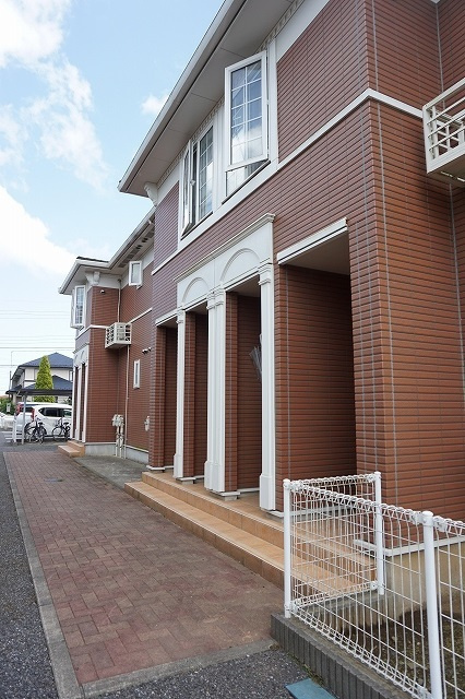 アレスト・イーグルB棟の外観