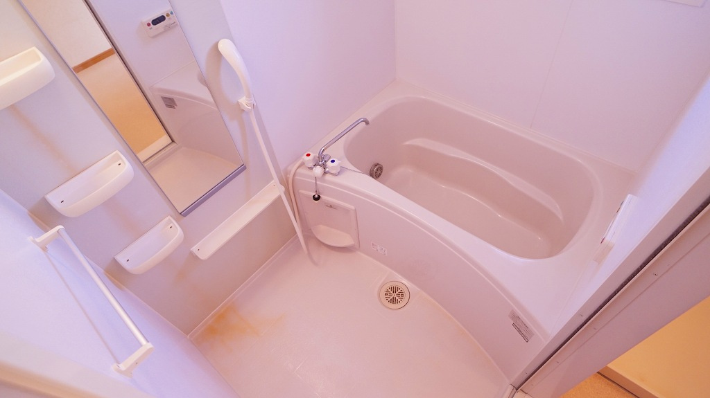 アレスト・イーグルB棟の浴室