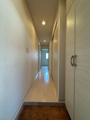 【設備】 | ポートエレン | ※参考写真※暑い夏や寒い冬に大活躍！リビングダイニングキッチンにあるエアコンです☆冷暖房完備で1年中快適に過ごせます♪