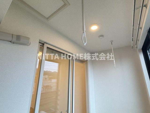 マーベラスコウベの内装|室内物干しスペースです○