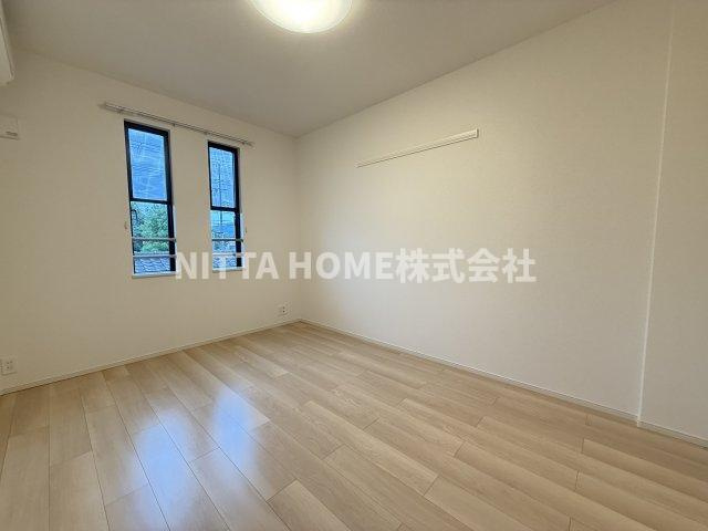 マーベラスコウベの内装|洋室は６．５帖★