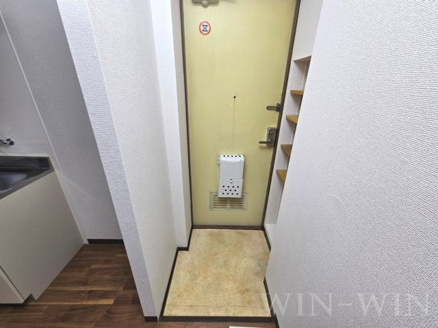 ウイングコートラ・ムール豊橋の玄関