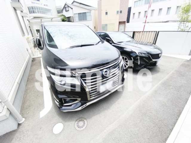 アバンス大宮の駐車場|駐車場です。