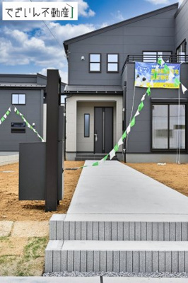 【玄関】 | Livele Garden.S加須市多門寺　新築住宅 | ≪5号棟≫
現地(2026年5月撮影)