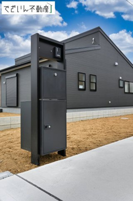 【玄関】 | Livele Garden.S加須市多門寺　新築住宅 | ≪5号棟≫
現地(2026年5月撮影)