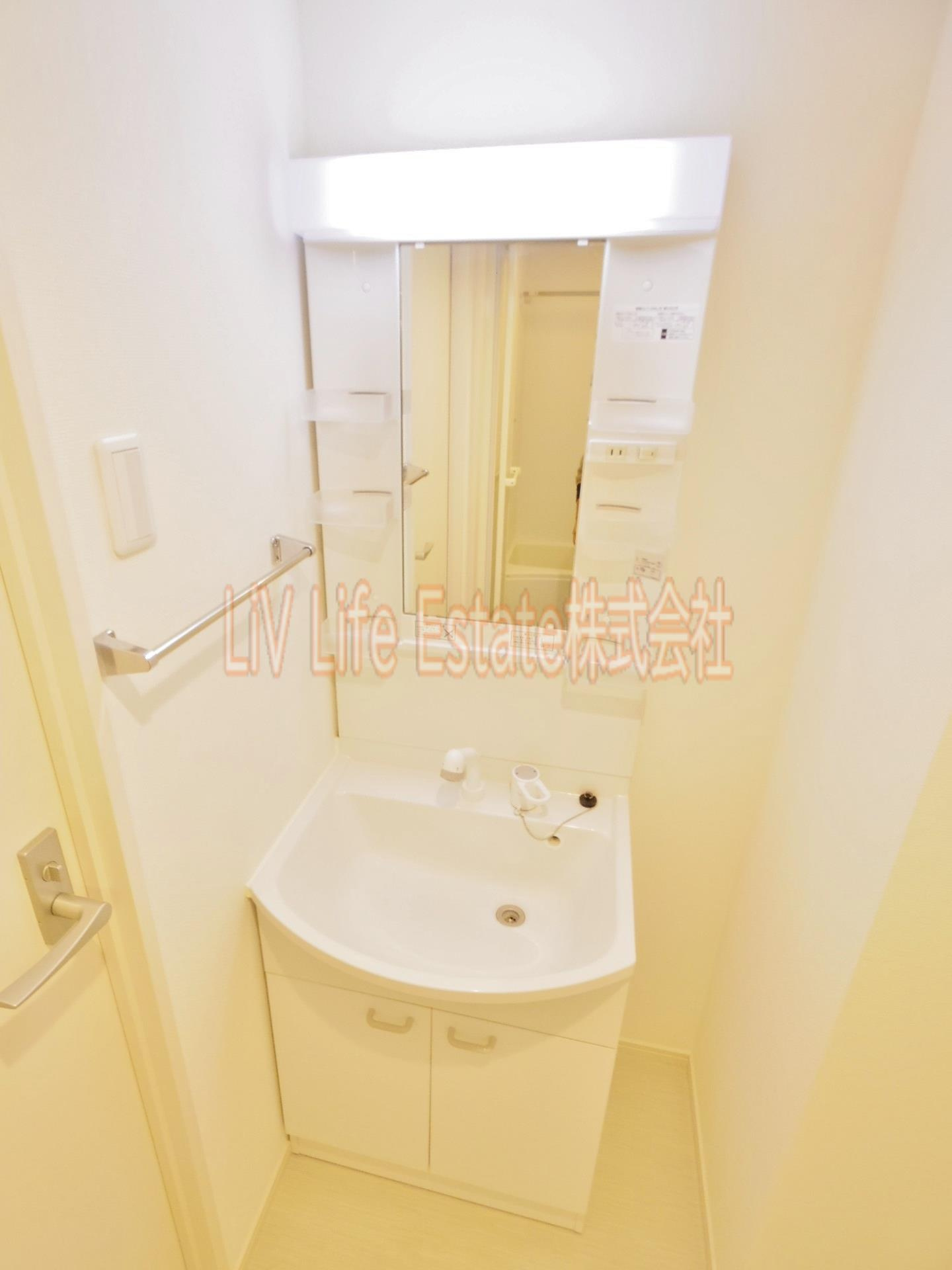 東村山市諏訪町１丁目の賃貸マンションの洗面所