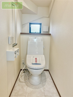 【トイレ】 | 小学校5分　中学校10分　保育園3分　三山3　A号棟 | 現地（2026.01.09撮影）