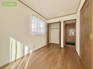 【洋室】 | 小学校5分　中学校10分　保育園3分　三山3　A号棟 | 現地（2026.01.09撮影）