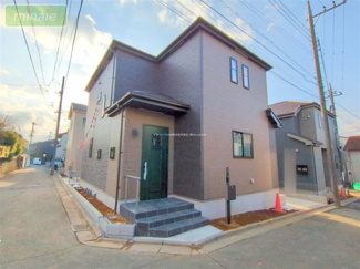 【外観】 | 小学校5分　中学校10分　保育園3分　三山3　A号棟 | 現地