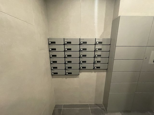 ランドアーク長丘のその他共用部分|共用部のポストです☆